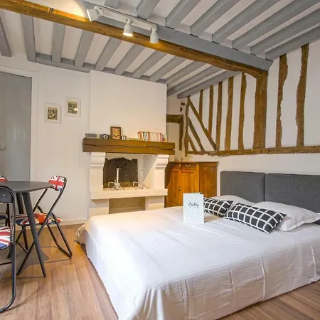 Апартаменты Luckey Homes - Rue Du Puits / Impasse Saint Jean *