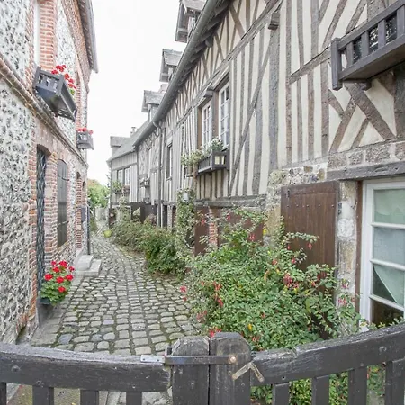Luckey Homes - Rue Du Puits / Impasse Saint Jean * Онфлёр